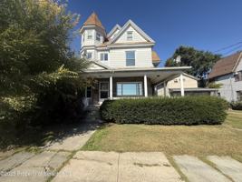 featured image of 126 10th Ave