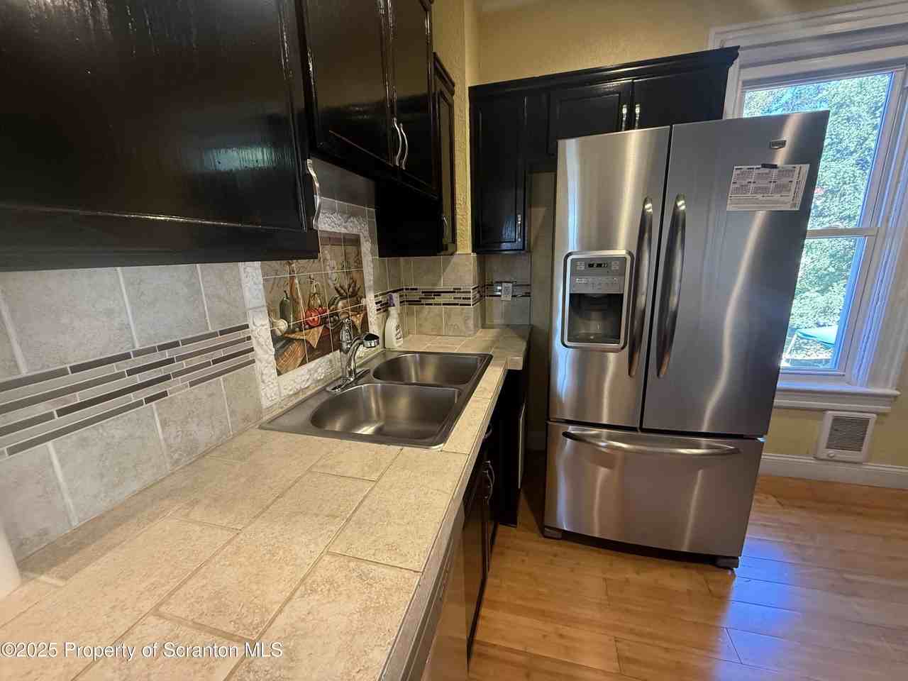 126 10th Ave - Photo 2 of 10