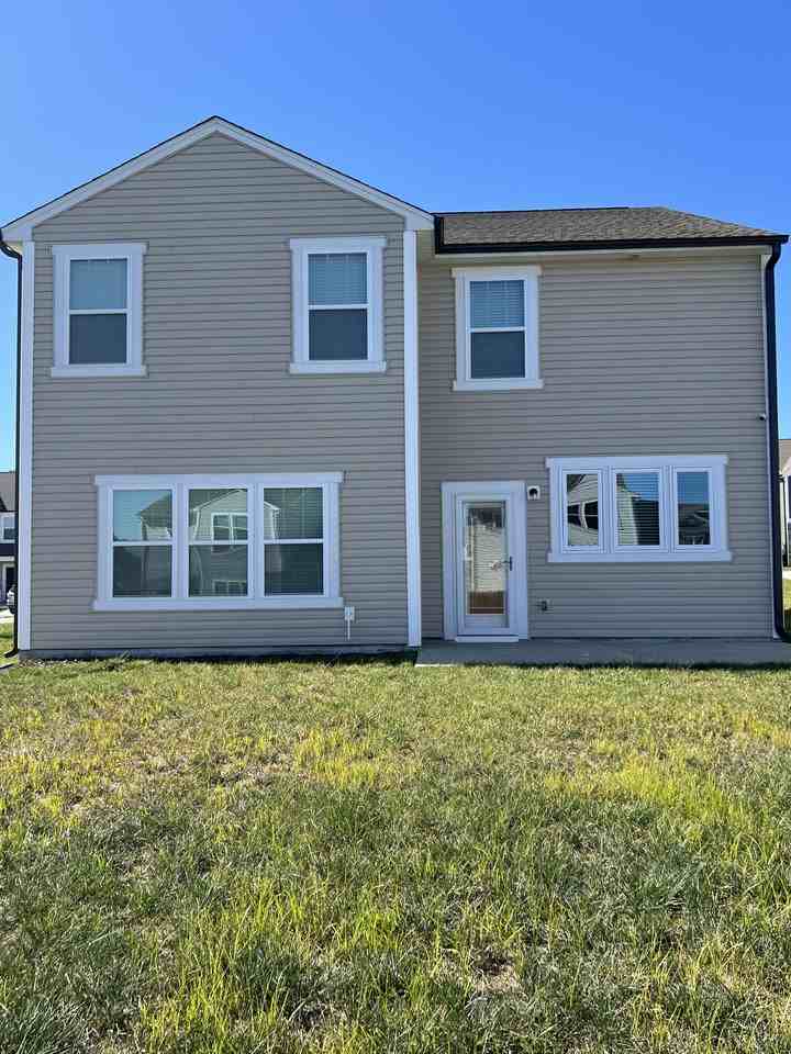 1621 Running Deer Dr #1 - Photo 2 of 10