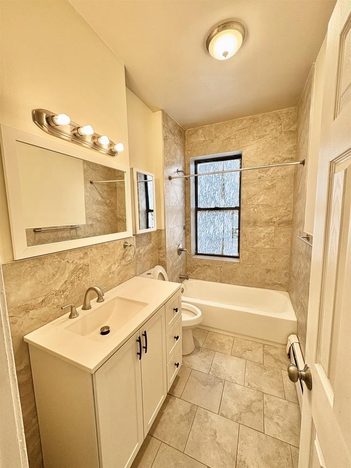 1870 John F Kennedy Blvd #2A - Photo 6 of 6