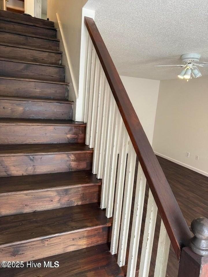 911 Allen Rd Apt A7 #A7 - Photo 4 of 12