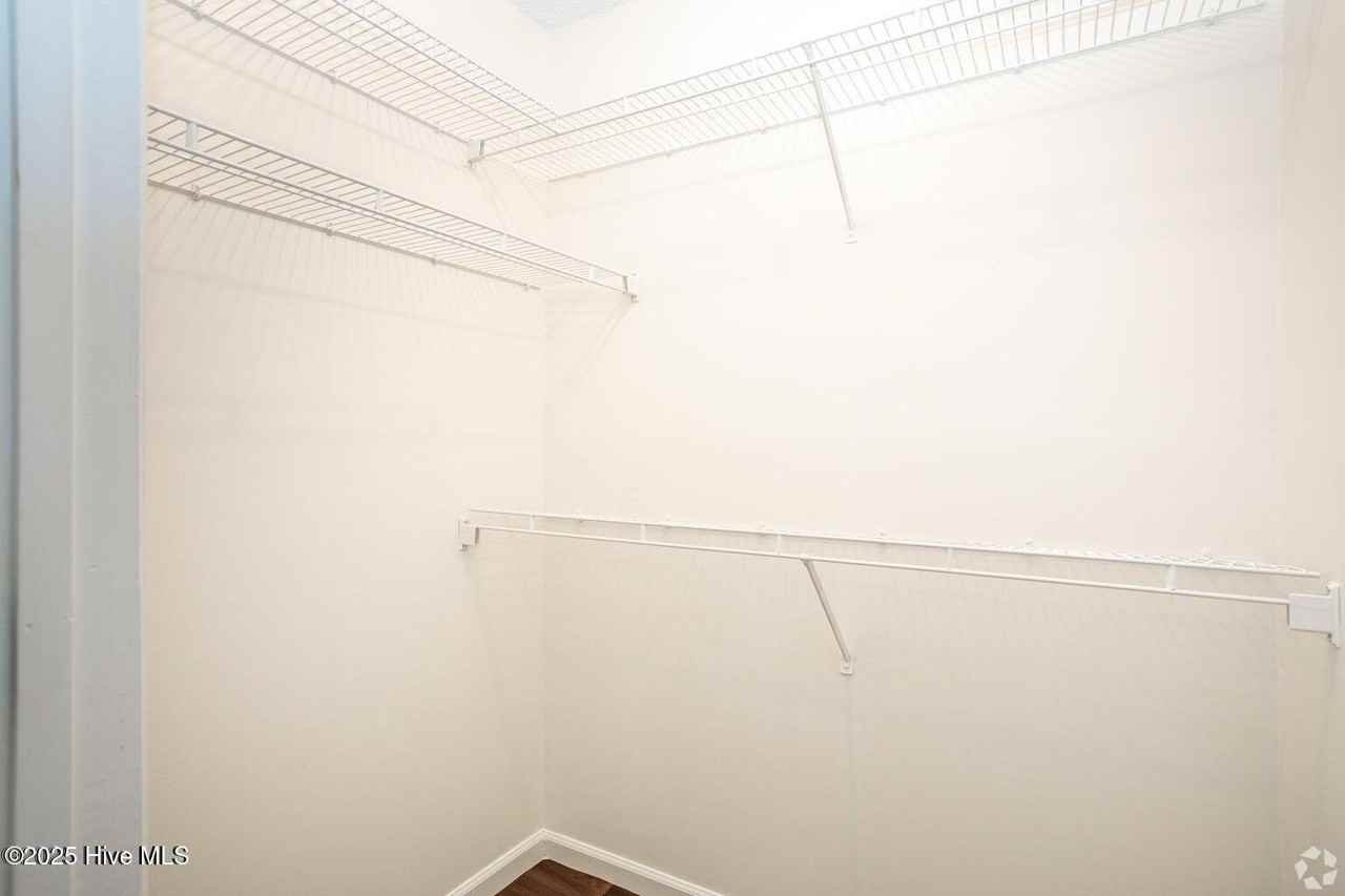 911 Allen Rd Apt A7 #A7 - Photo 7 of 12