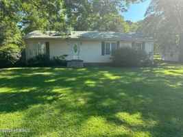 featured image of 1603 Ashe St