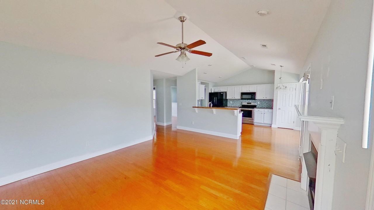 1001 Stoney Woods Ln - Photo 6 of 36