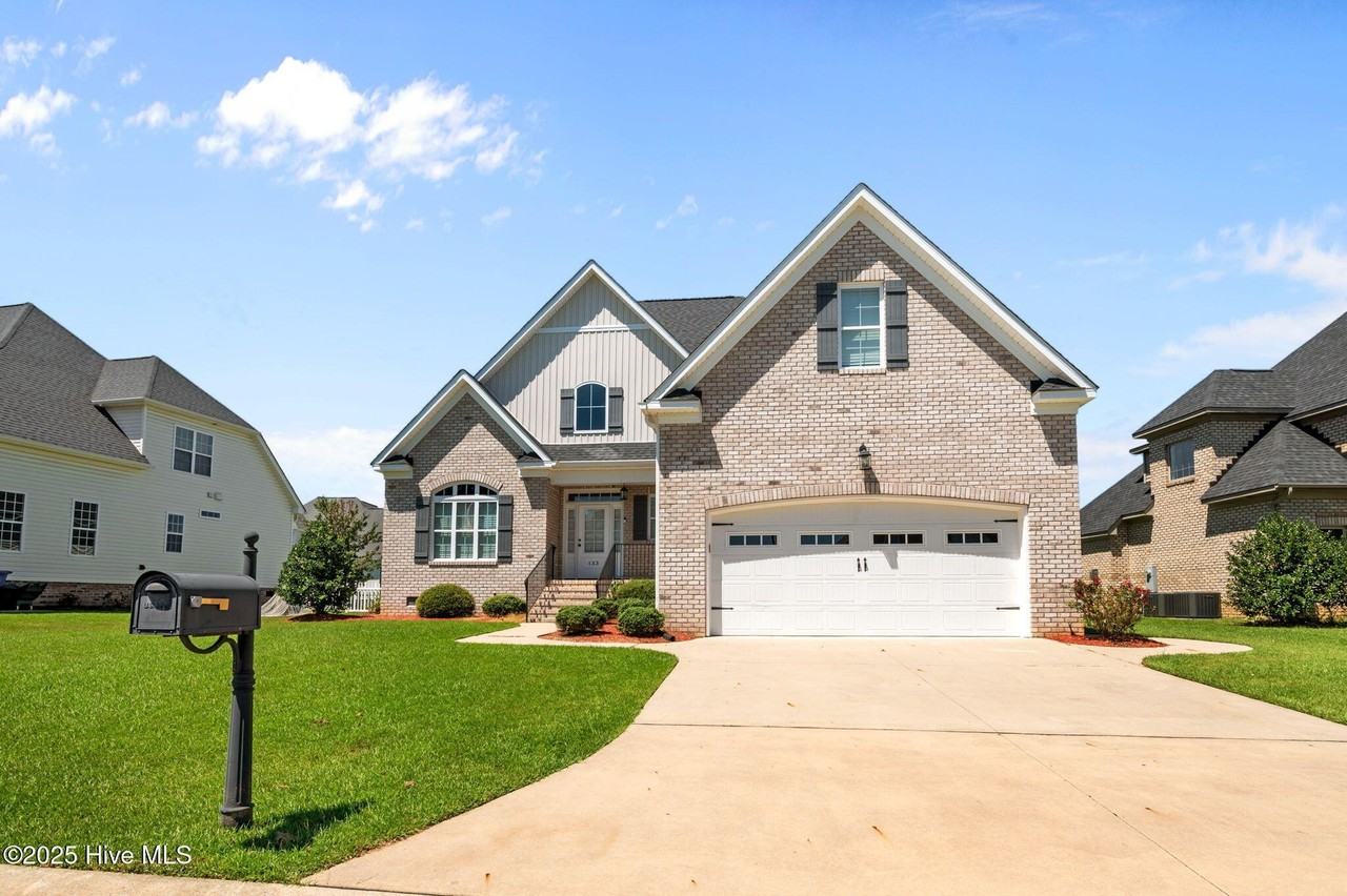 133 Blackwater Dr - Photo 2 of 48