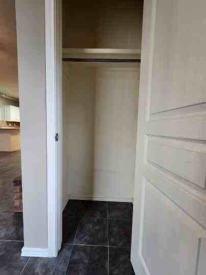 5707 Fordham St - Photo 3 of 20