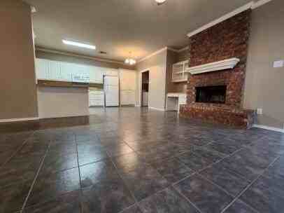 5707 Fordham St - Photo 5 of 20