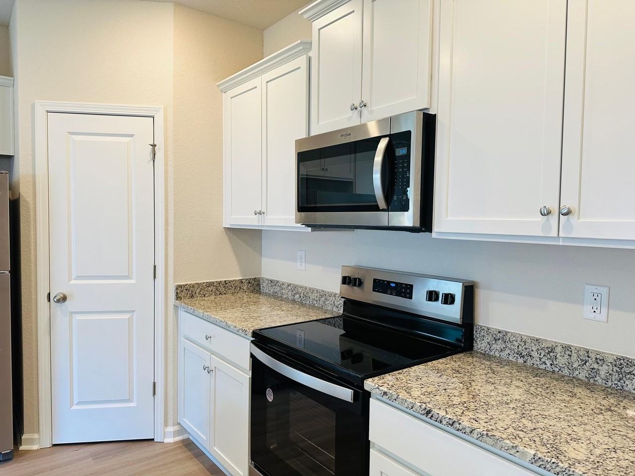 6322 Lowe Ln #1 - Photo 5 of 18