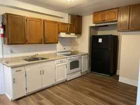 326 N Lumber St #1 - Photo 1 of 1