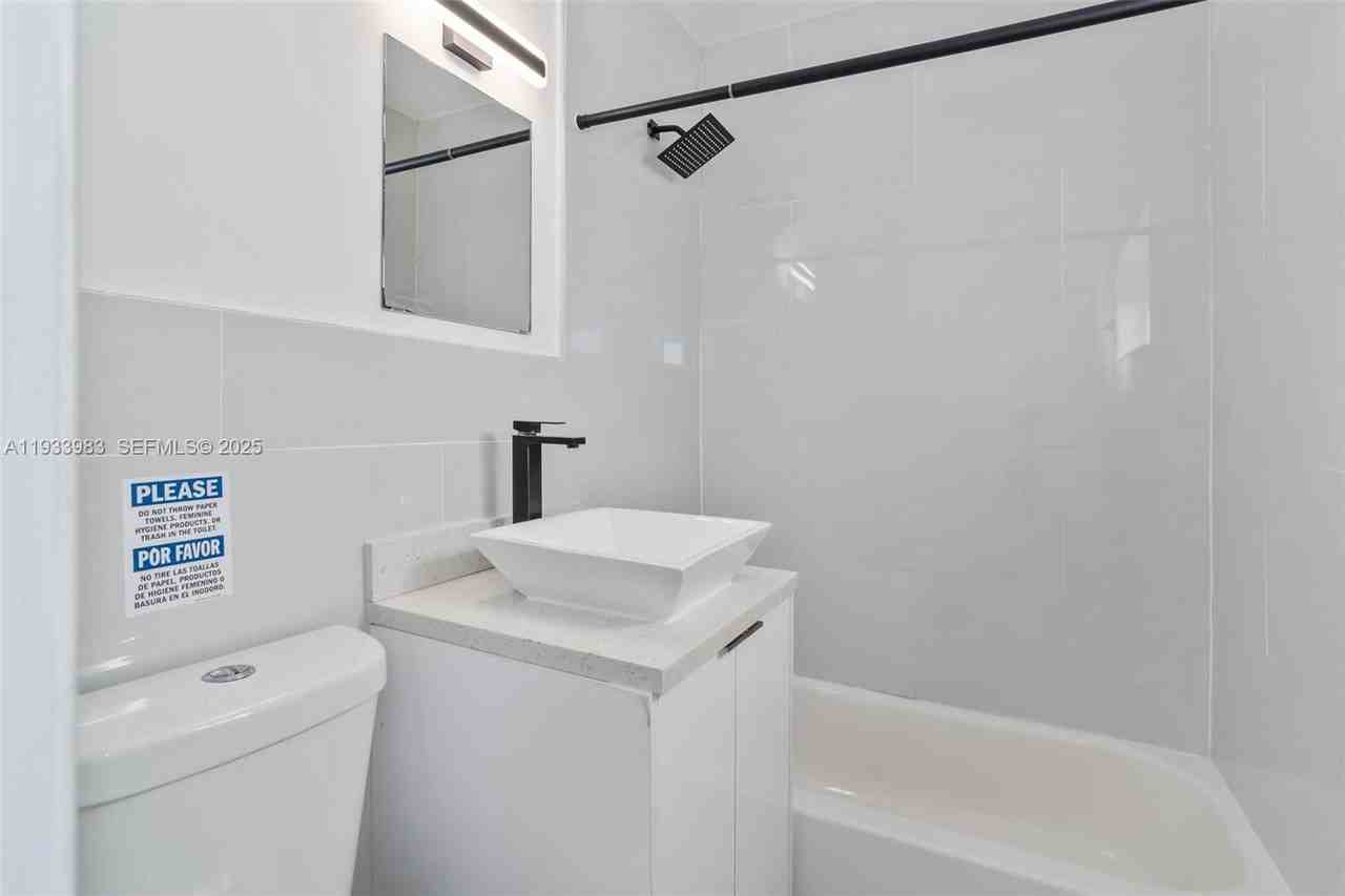 2190 Sw 14th Ter #6 - Photo 3 of 8