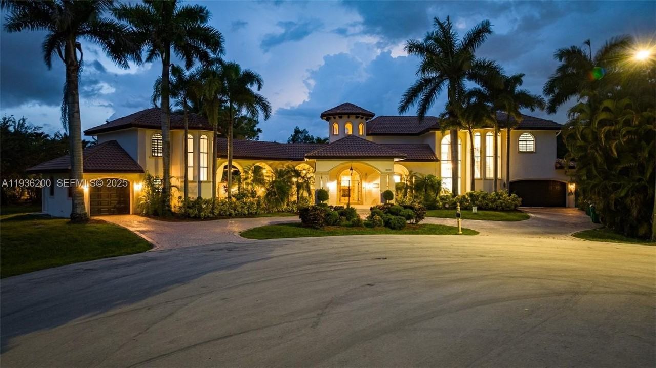 12000 Nw 6th St - Photo 3 of 50