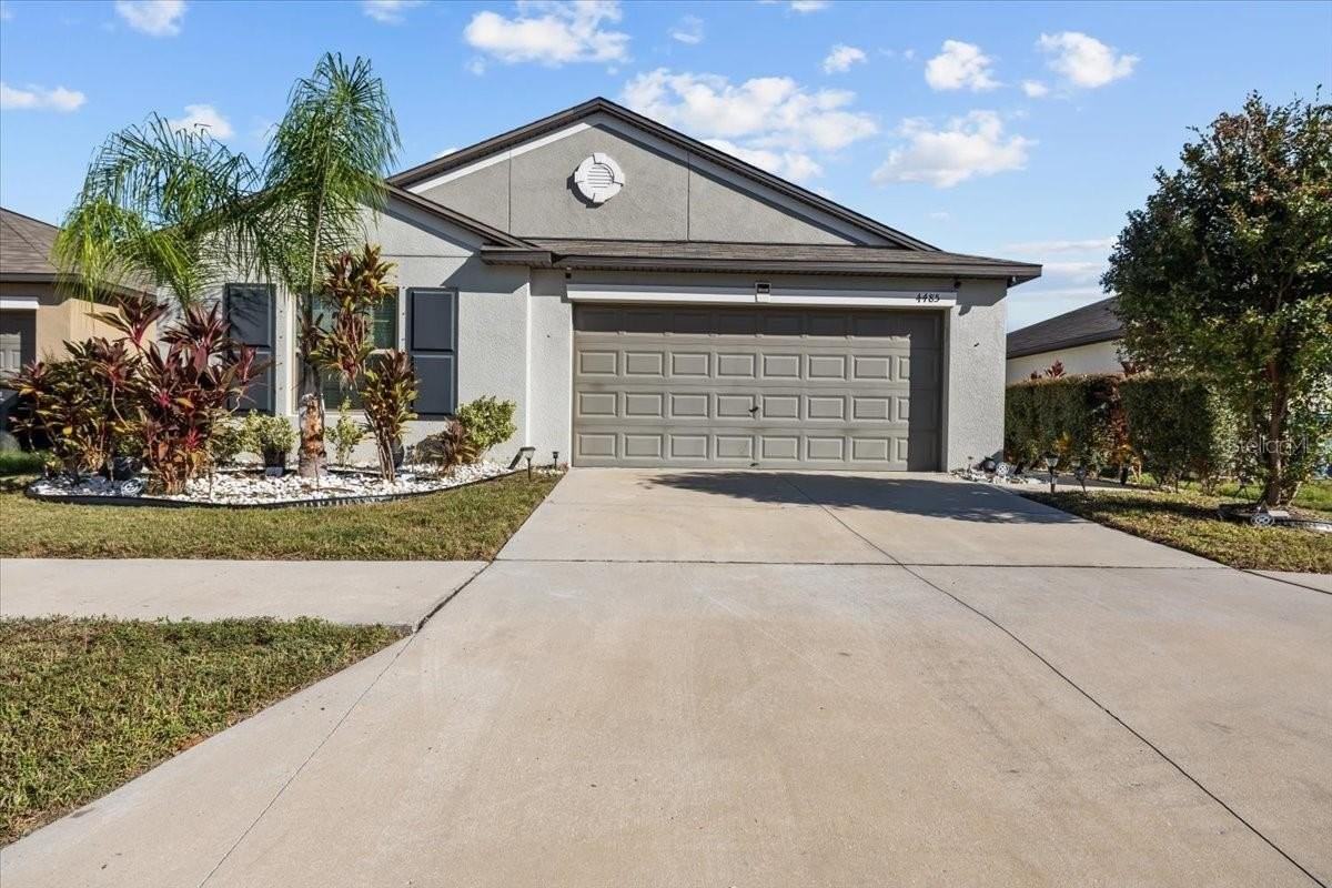 4485 Eternal Prince Dr - Photo 5 of 49