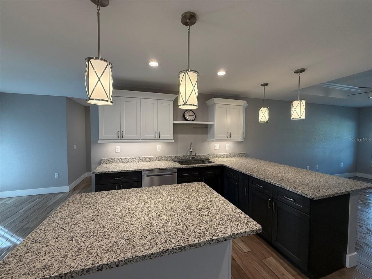 26527 Angelica Rd - Photo 7 of 16