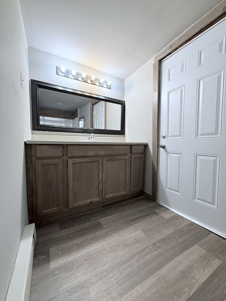 114 Oak St #1 - Photo 7 of 13