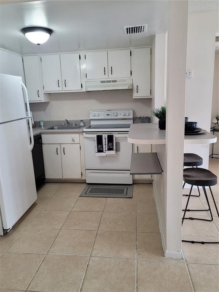 572 Orange Dr #65 - Photo 2 of 13