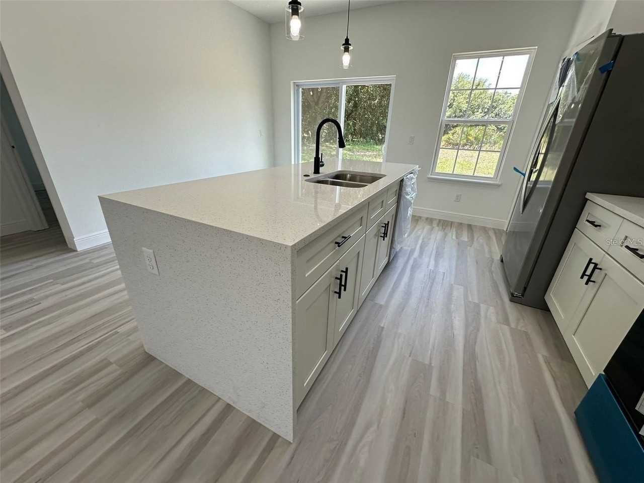 5842 Sw 154th Lane Rd - Photo 6 of 18