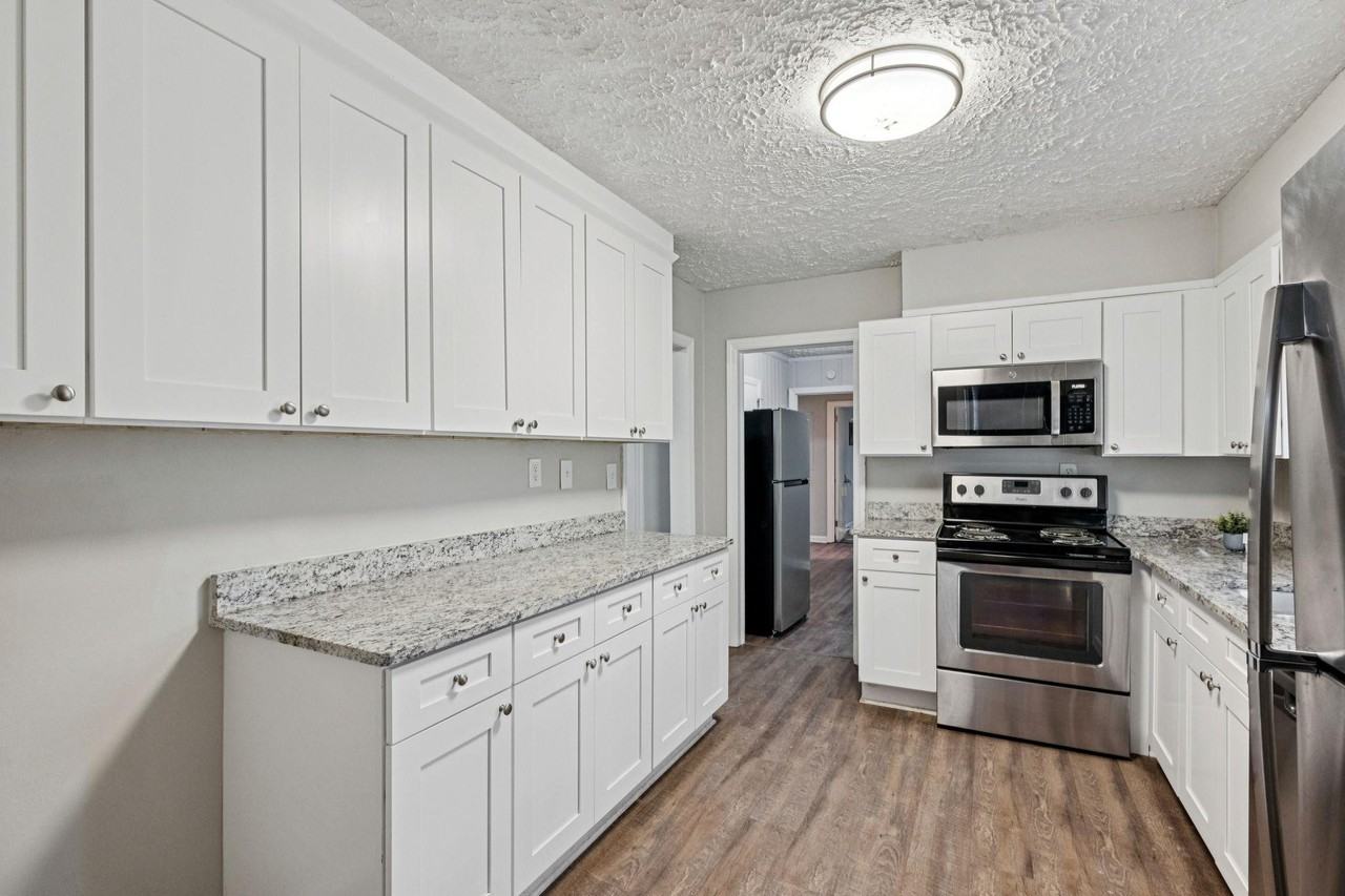 Wood Valley Dr - Photo 3 of 13