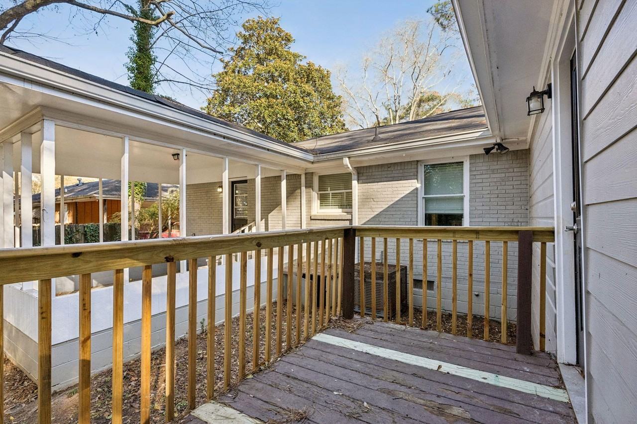 Wood Valley Dr - Photo 7 of 13