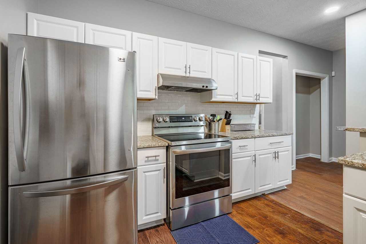 Creekview Dr - Photo 7 of 21