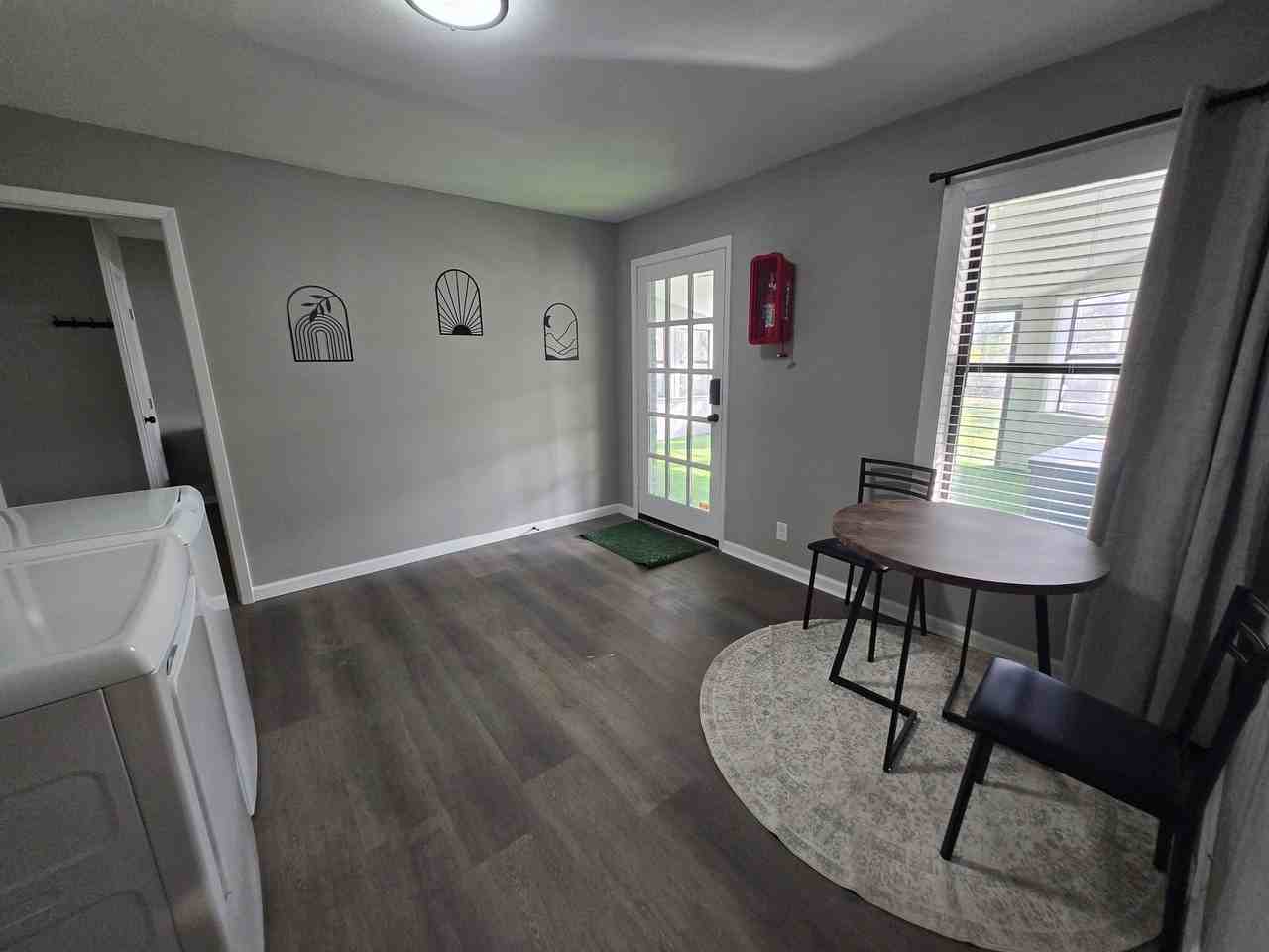 Broadway St - Photo 7 of 29