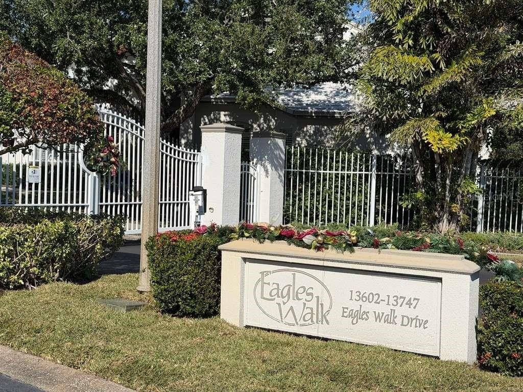 13606 Eagles Walk Dr - Photo 2 of 13