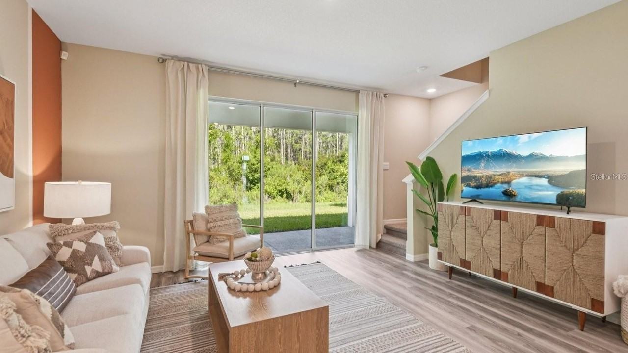 8106 Swan Mist Way - Photo 4 of 29