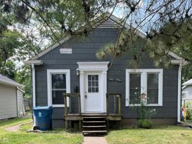 4842 Hillside Ave - Photo 1 of 1