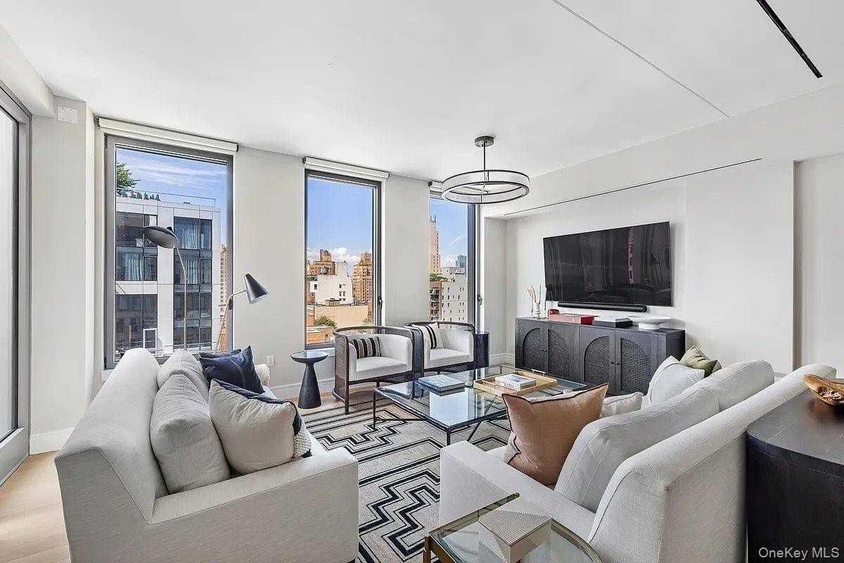 540 Avenue Of The Americas Apt 11a #11A - Photo 5 of 25