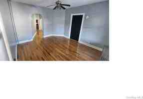 featured image of 638 S 6th Ave Apt 1 #Apt 1