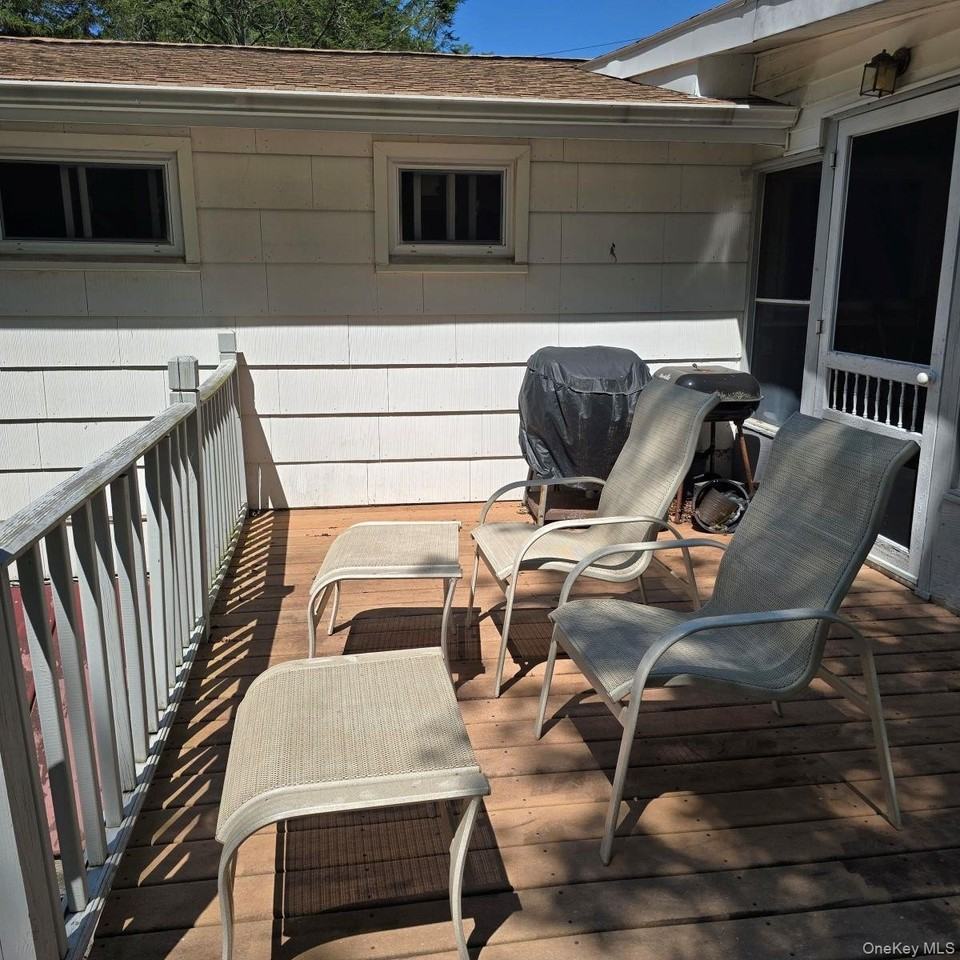 14 Ann Ln - Photo 5 of 17