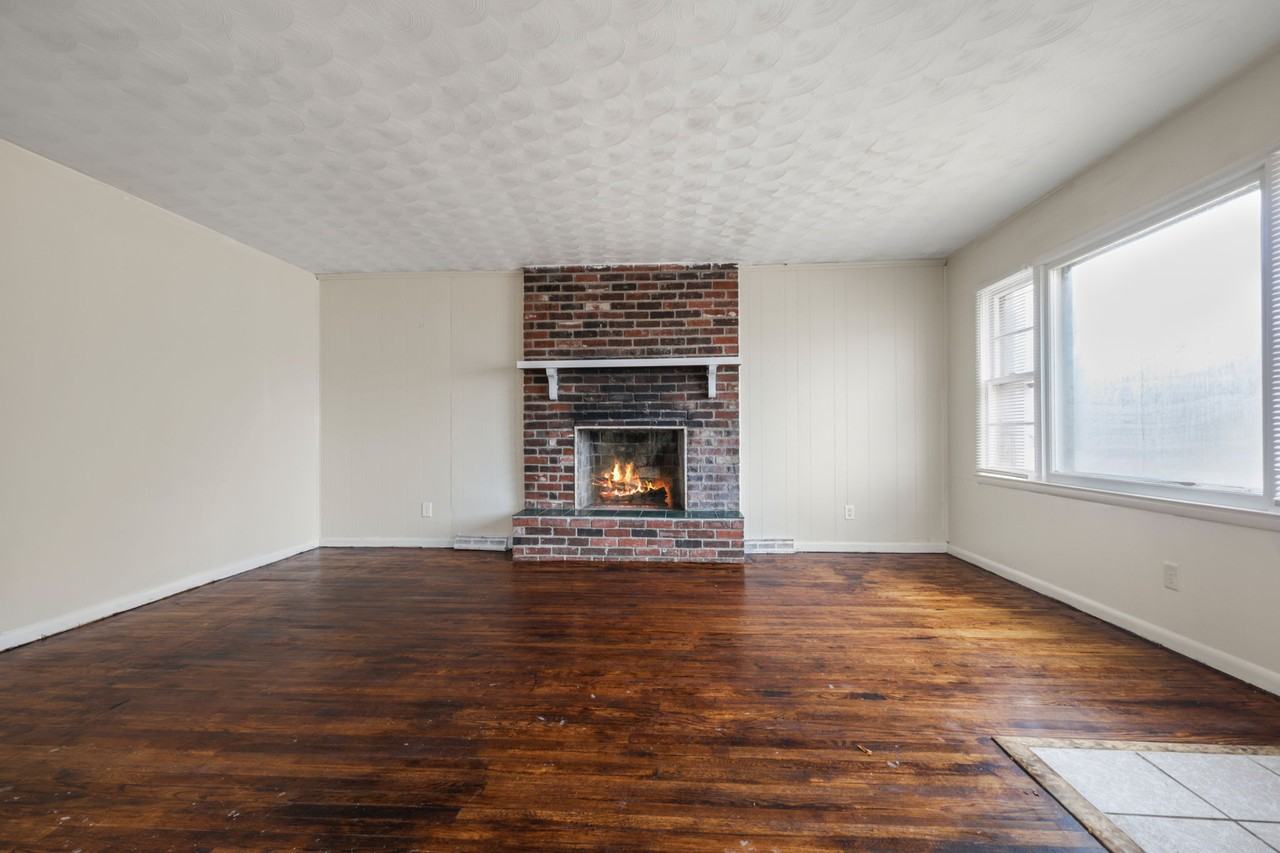 3337 Houston St #1 - Photo 6 of 48