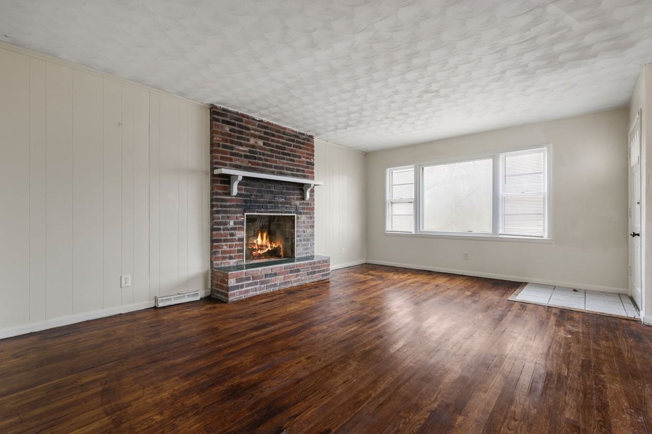 3337 Houston St #1 - Photo 7 of 48