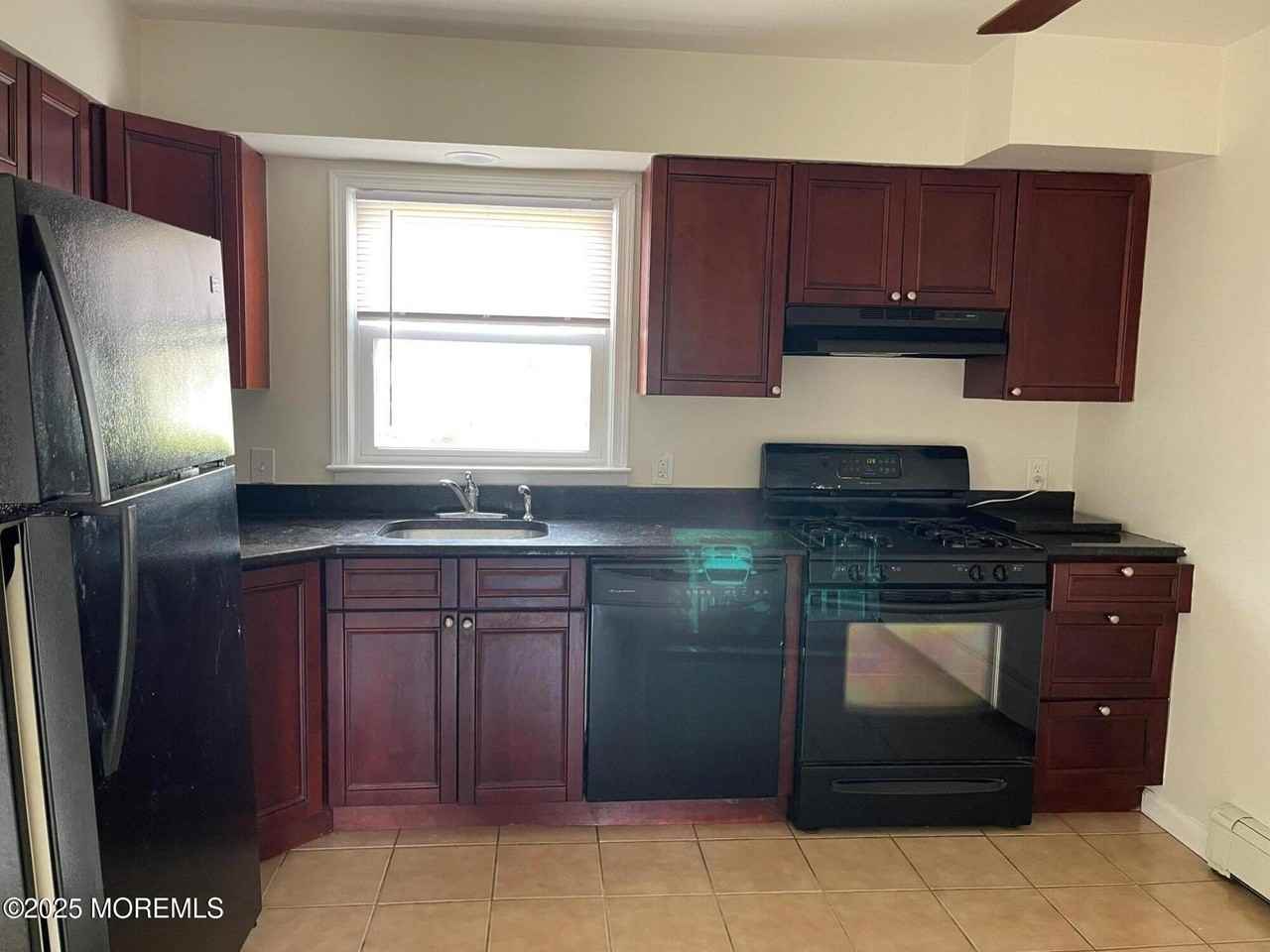 2207 Adams Ave Unit A #A - Photo 6 of 8