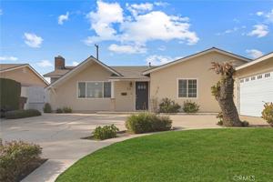 featured image of 1115 S Groveland Pl