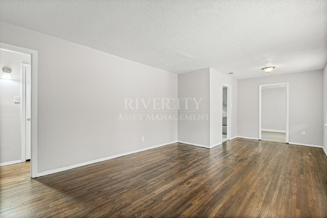 3592 Suzanne Dr #1 - Photo 4 of 16