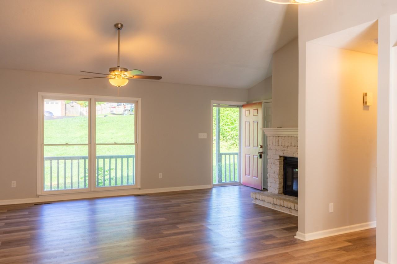 4520 Ventura Dr #1 - Photo 7 of 34