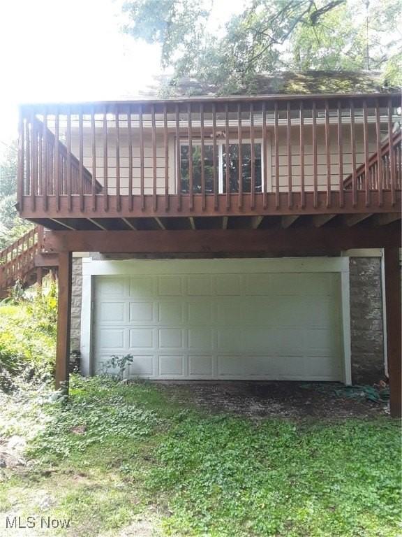 383 Aqueduct St - Photo 2 of 8