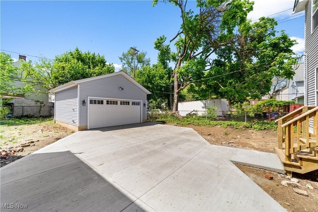 2240 E 97th St - Photo 2 of 20