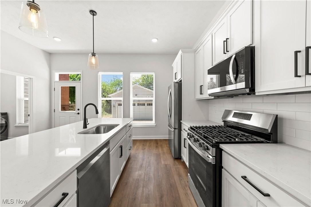 2240 E 97th St - Photo 4 of 20