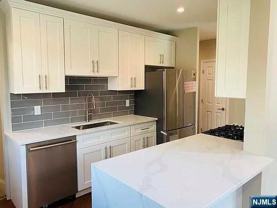 16 Engle St - Photo 1 of 1