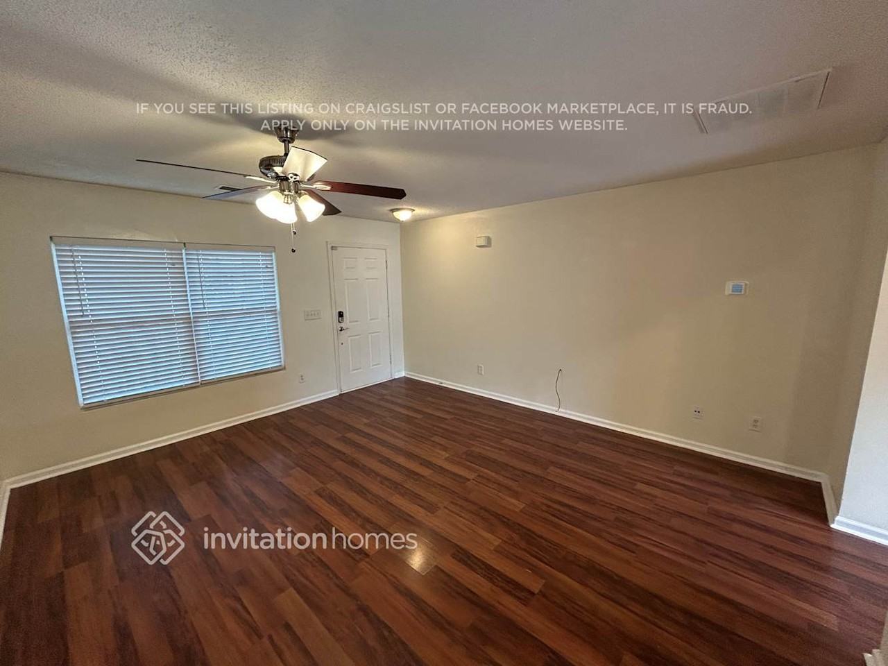 547 Tribune Dr - Photo 4 of 21