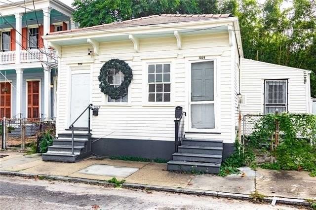 1926 Constance St - Photo 2 of 10