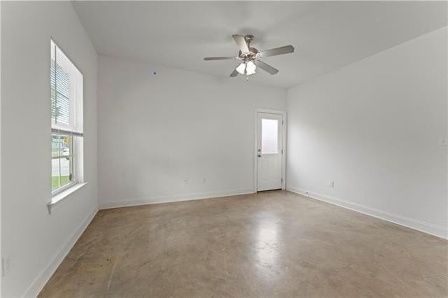 207 S Laurel St #B - Photo 5 of 16