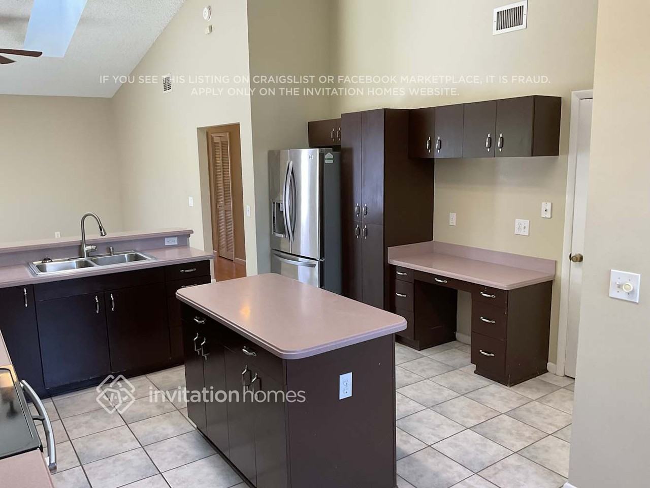 2845 Forest Run Dr - Photo 3 of 17
