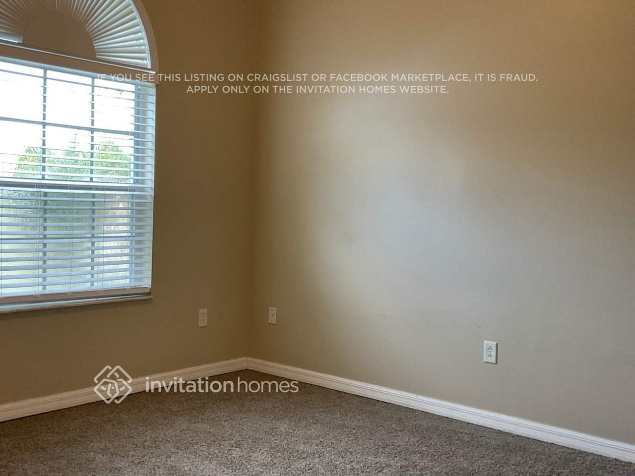 11011 Lynn Lake Cir - Photo 4 of 23