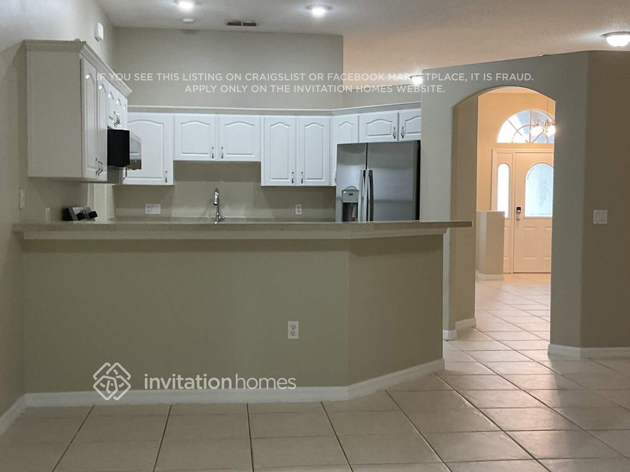 11011 Lynn Lake Cir - Photo 6 of 23