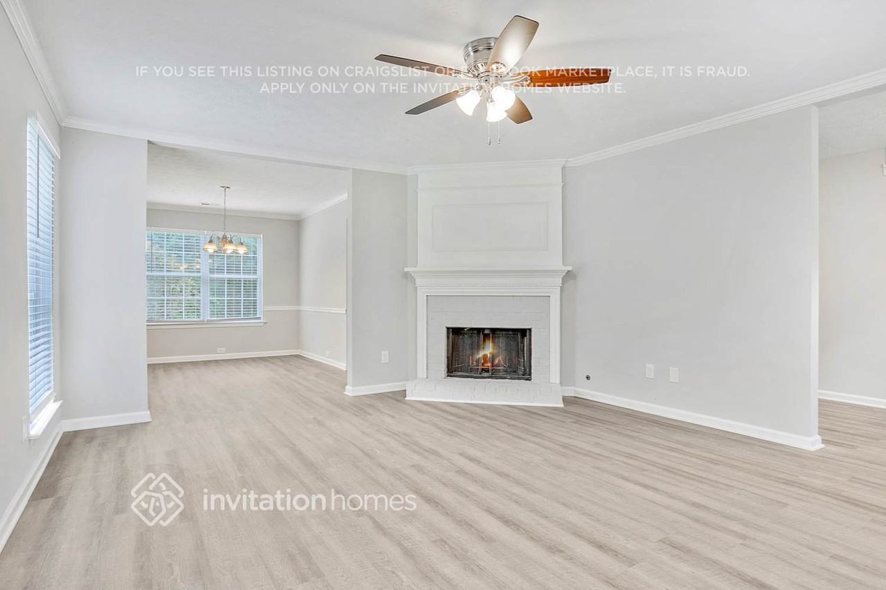 1027 Winterglen Way - Photo 5 of 25