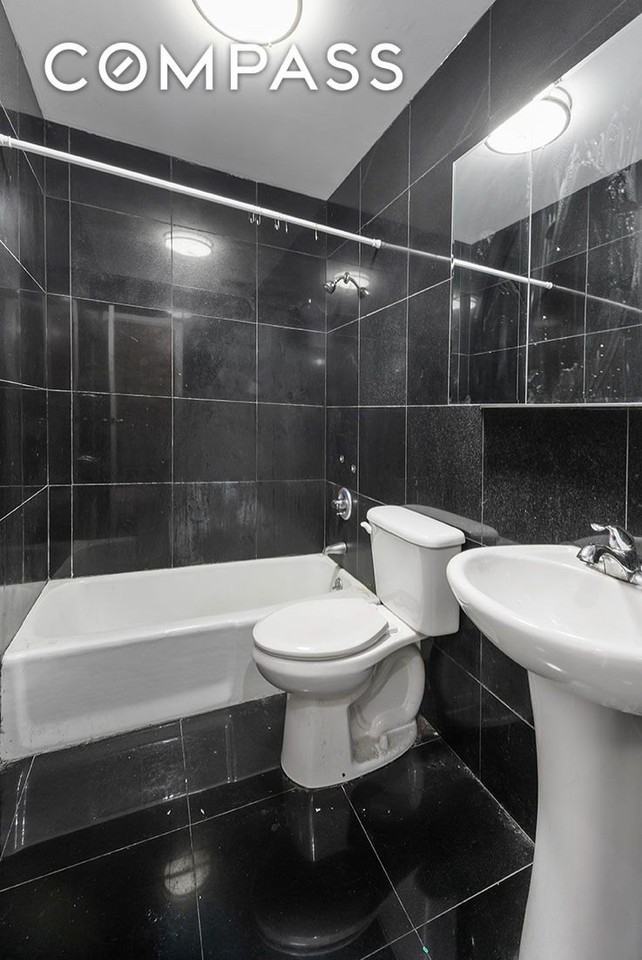 633 E 6th St #4W - Photo 5 of 5