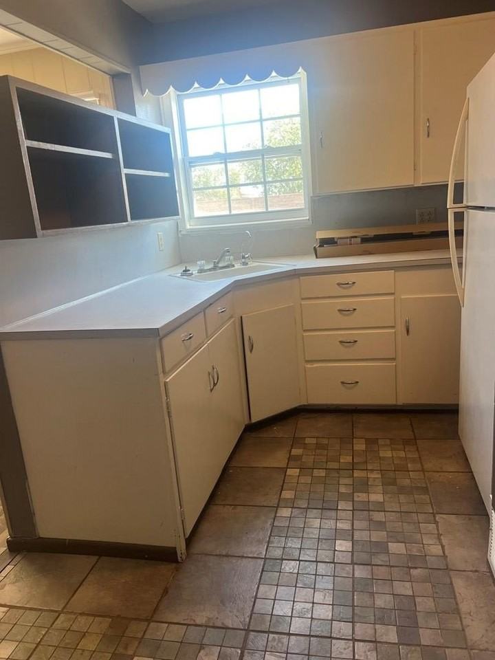 1514 Parker Dr Unit A #A - Photo 3 of 10