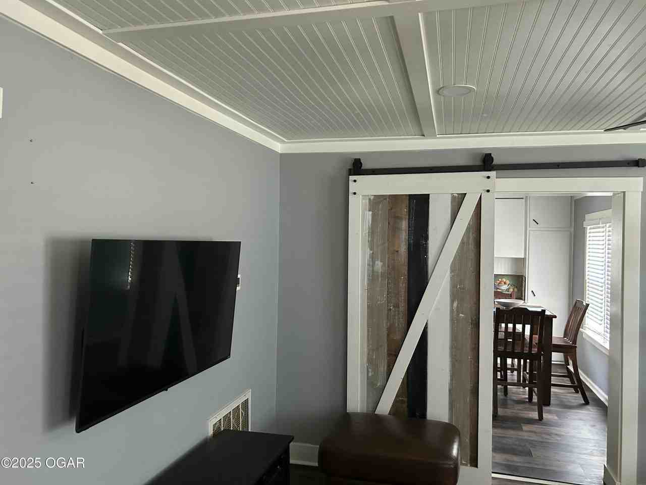 816 S Florida Ave - Photo 4 of 8